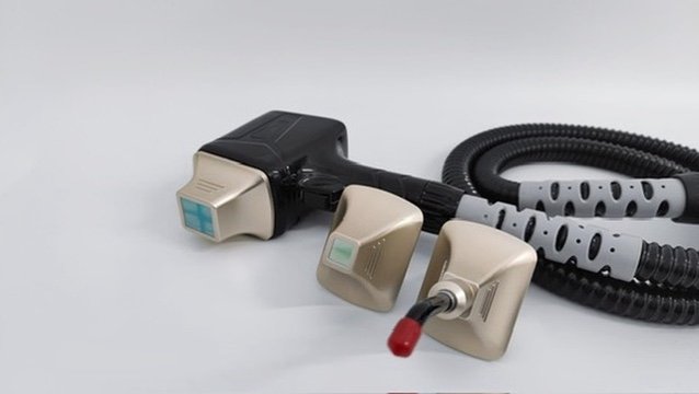 The DPL4 diode handpiece with three interchangeable tips